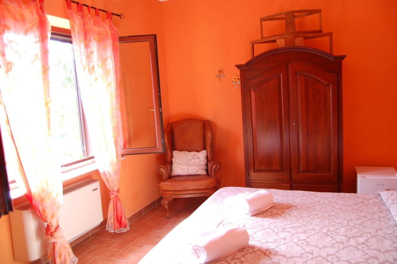 Mariani Bed&Breakfast カステッリーナ・イン・キアンティ シエナ エクステリア 写真